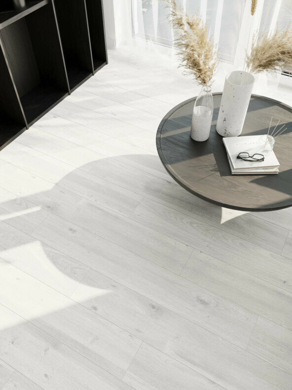 EGGER HOME Laminate Дуб Рувьяно 33 класс 10 мм 1,745 кв. м