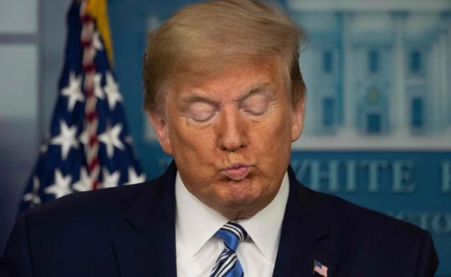 Трамп использует финансовые схемы для обхода контроля со стороны Конгресса — СМИ