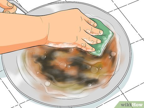 Step 4 Охладите сковороду и поскребите дно.