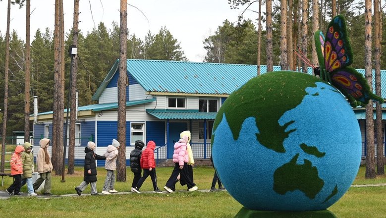 Мошенники взялись за детей: вскрылась новая схема обмана с летним лагерем