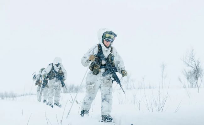 Норвегия и Россия запланировали переговоры по Арктике на уровне военных